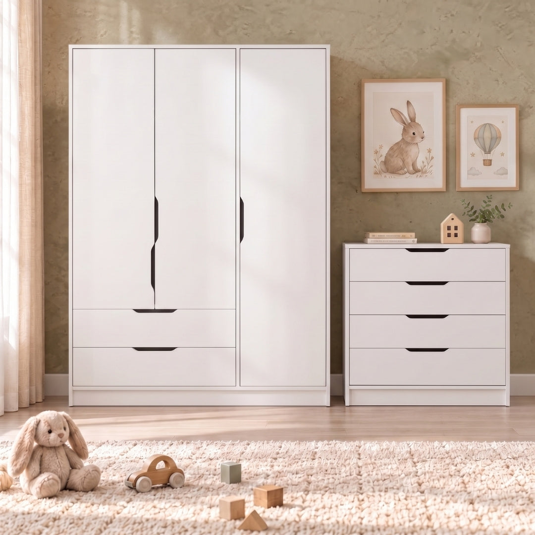 Bimossa TK32 Winnie 3 Kapaklı Gardırop ve 4 Çekmeceli Şifonyer Çocuk Odası Takımı