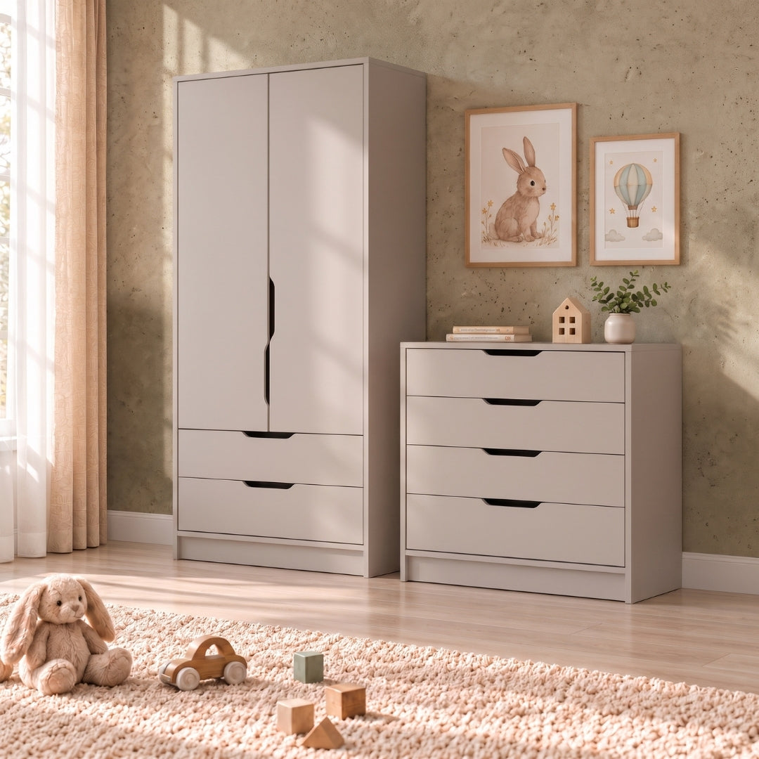 Bimossa TK22 Winnie 2 Kapaklı Gardırop ve 4 Çekmeceli Şifonyer Çocuk Odası Takımı