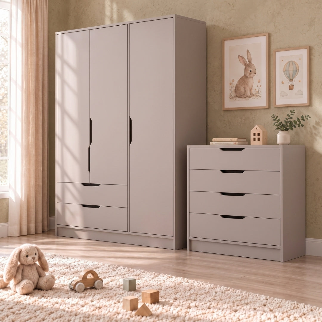 Bimossa TK32 Winnie 3 Kapaklı Gardırop ve 4 Çekmeceli Şifonyer Çocuk Odası Takımı